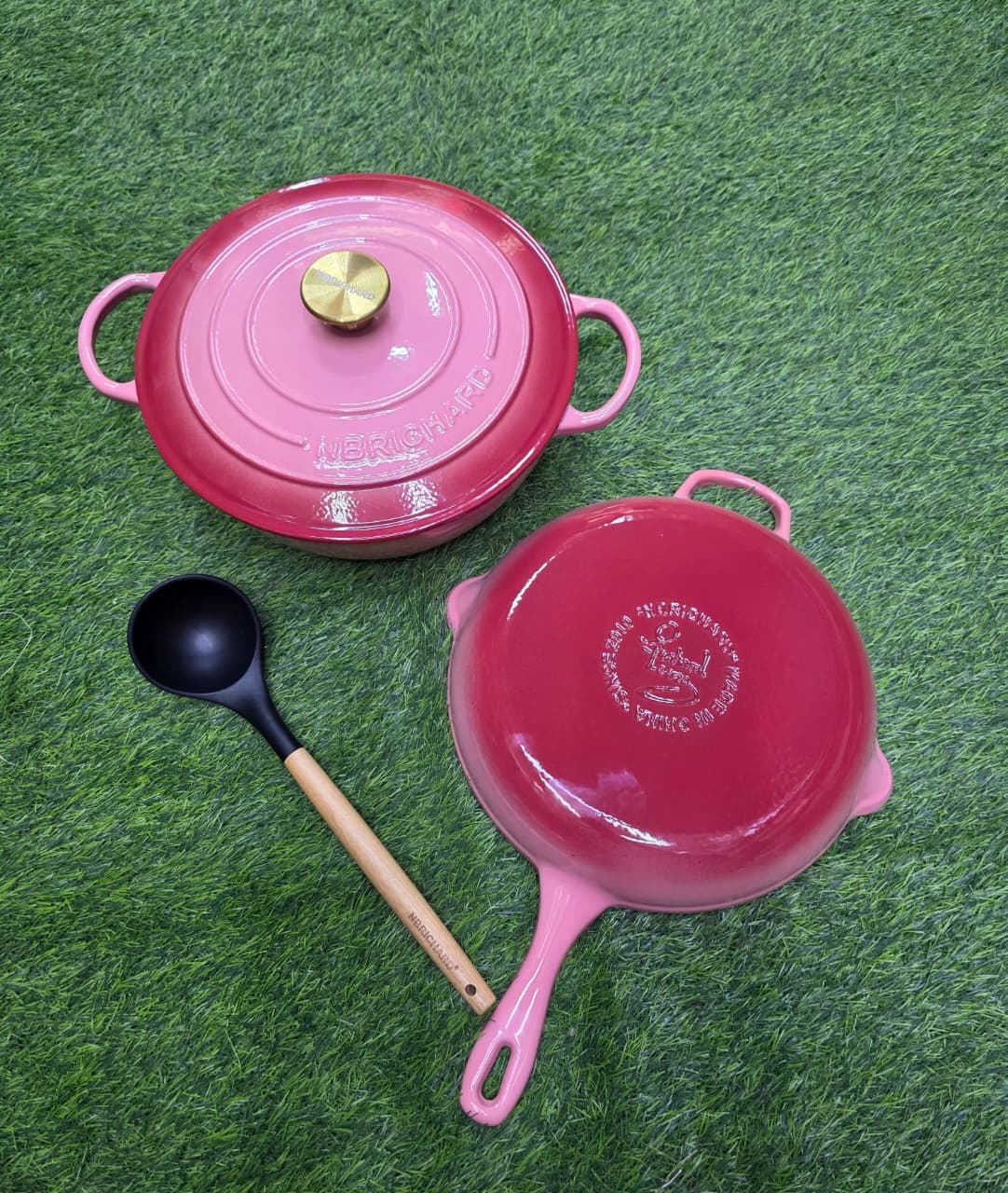 3 pcs Set Enamel Cast iron cooking pots - Image 3