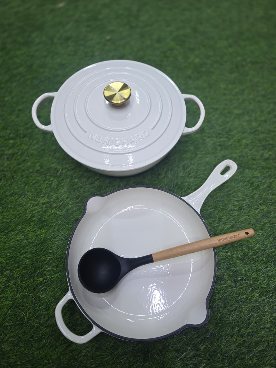 3 pcs Set Enamel Cast iron cooking pots - Image 7