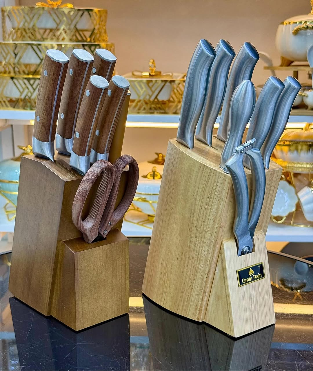 8pcs Set High quality Stainless Steel Wooden Knife Set with Hallow handle.