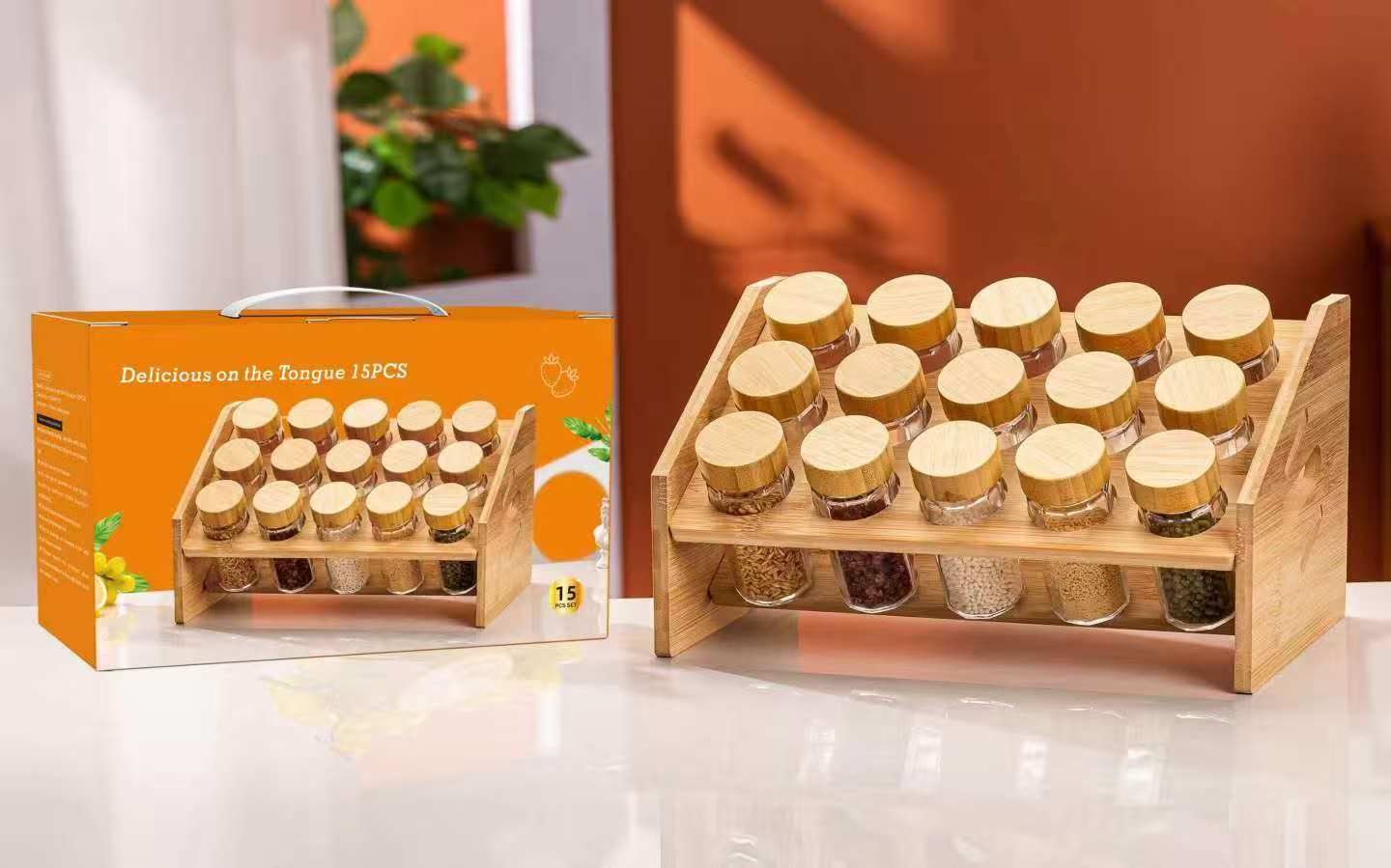 15pcs Seasoning Jars/spice with bamboo lid and rack.